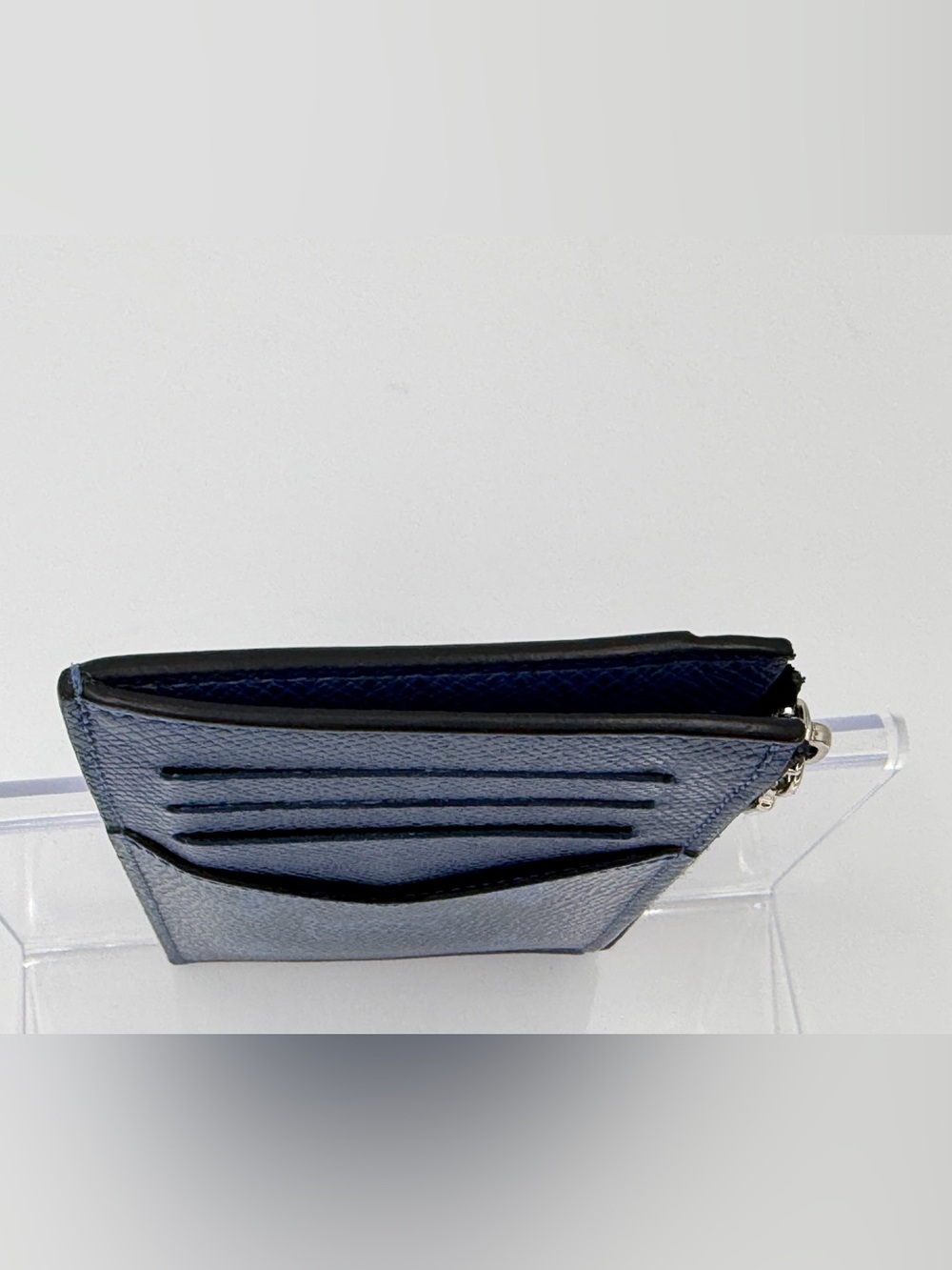 Louis Vuitton Taigarama Blue Monogram Coin Card Holder Excellent Condtion w/COA - Picture 3 of 11